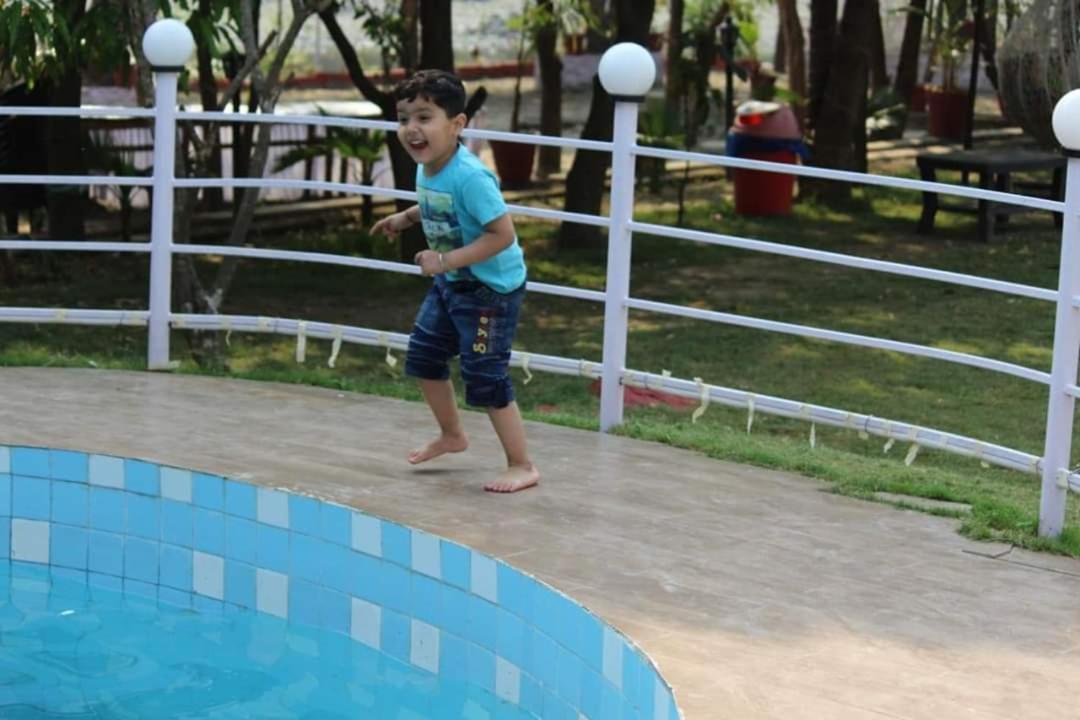 Gurugram Resort Rishikesh Bagian luar foto