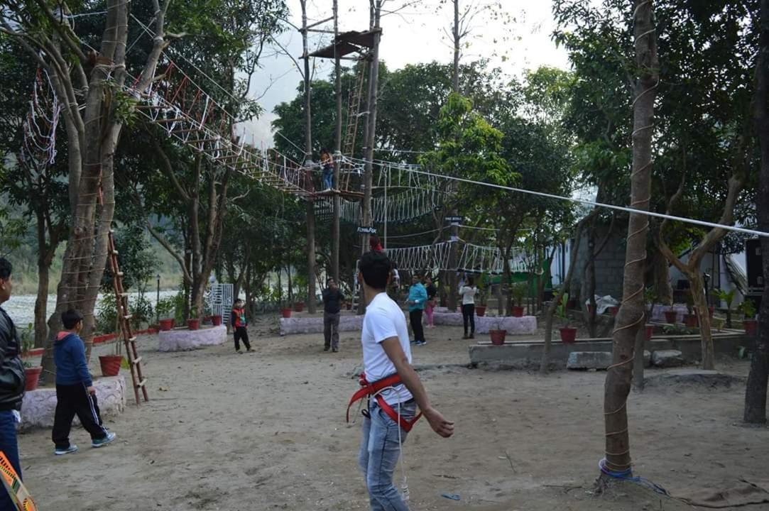 Gurugram Resort Rishikesh Bagian luar foto